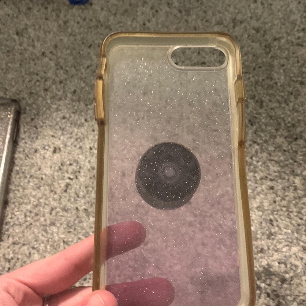 Clear sparkly IPhone 7S plus phone case with pop socket